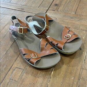 Salt water Sun San brown leather strappy sandals kids size 6 bohemian buckle